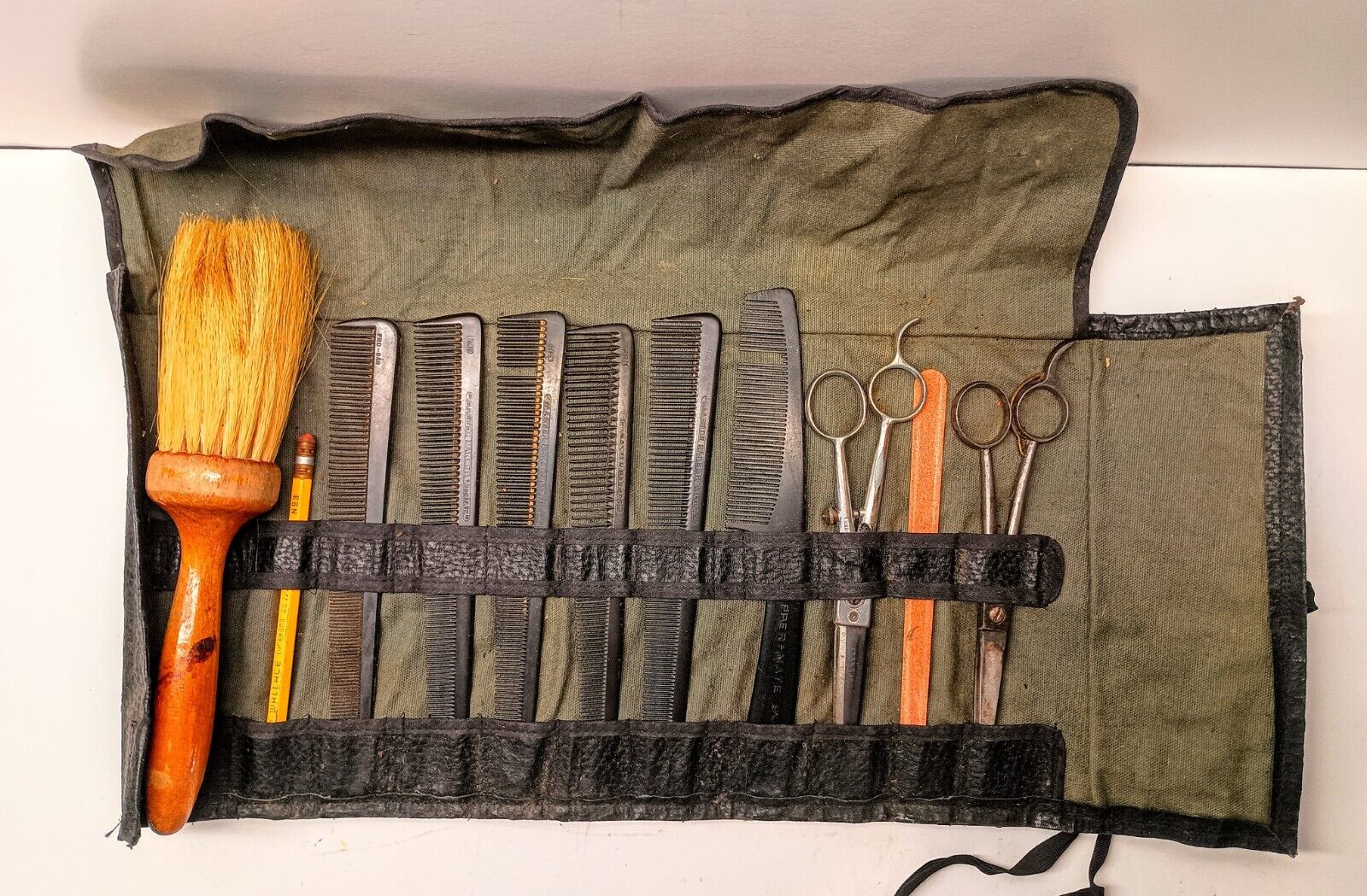 Barbers Tools VINTAGE Supercut 22, Genovese Scissors, Combs, Brush and Pouch