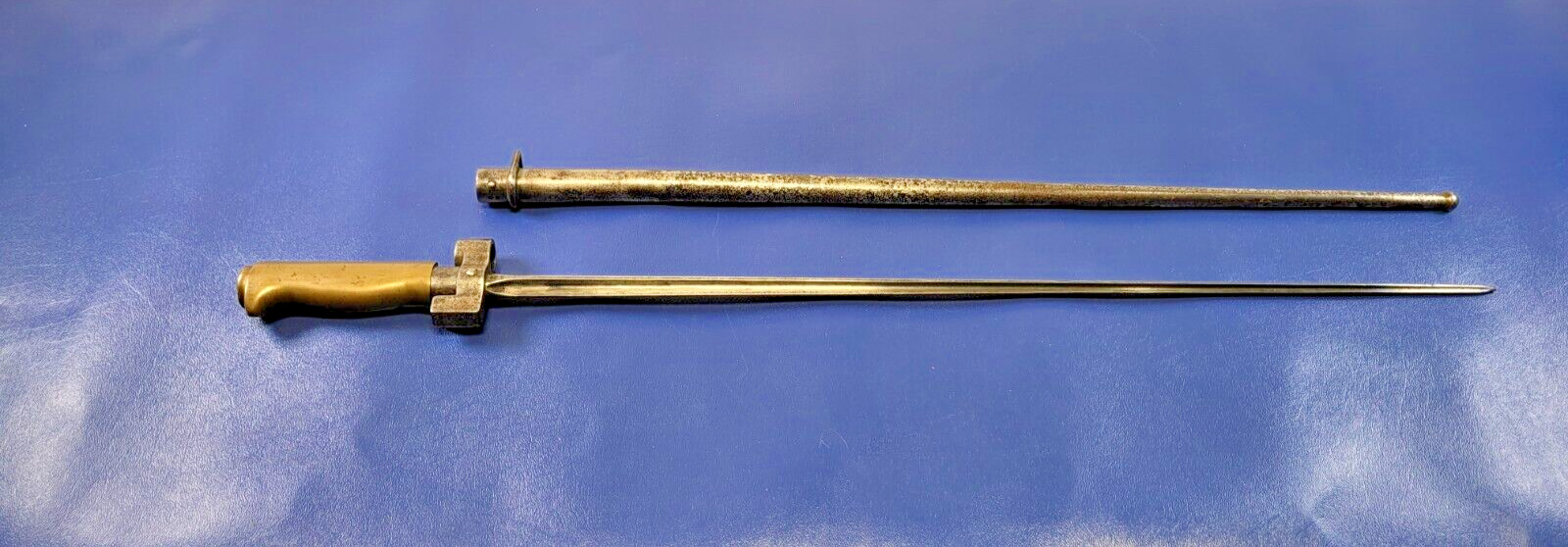 French Model 1886 /93/16 Lebel Rifle Bayonet & Scabbard 3rd Variant 