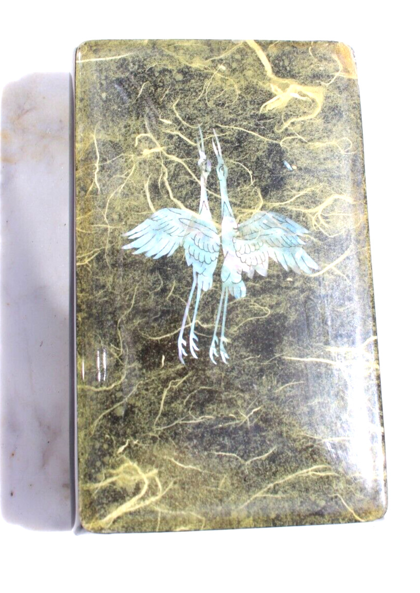 Vintage Black Lacquer Jewelry Box Inlaid with Mother of Pearl Abalone Sand Crane