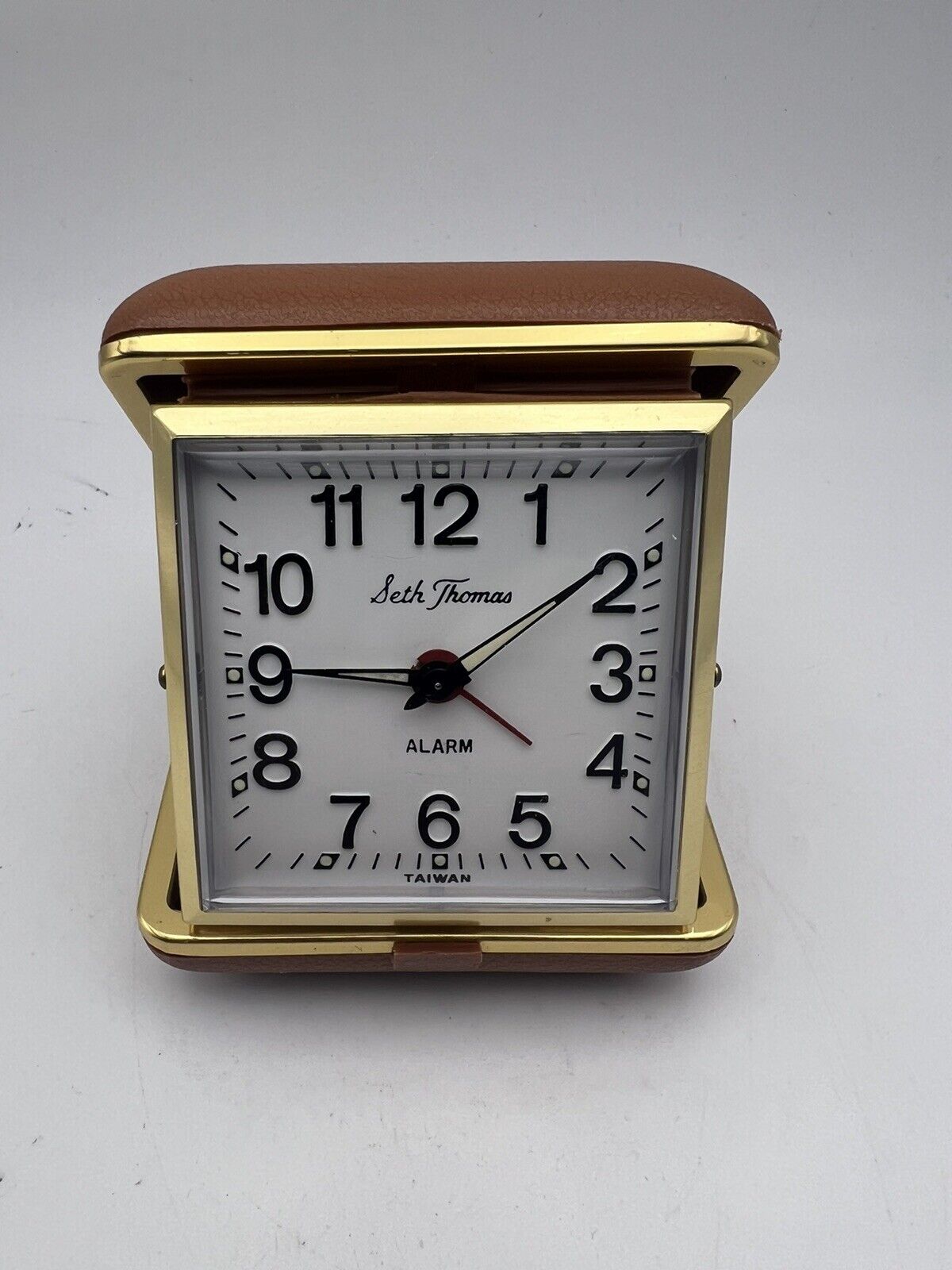 Vintage Seth Thomas Wind Up Travel Alarm Clock