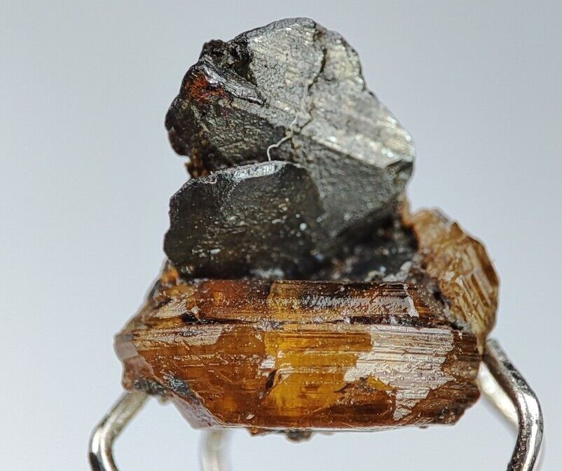 Rare Parisite-Ce Crystal Combined With Ilmenite Crystal,A Unique Specimen-Zagi