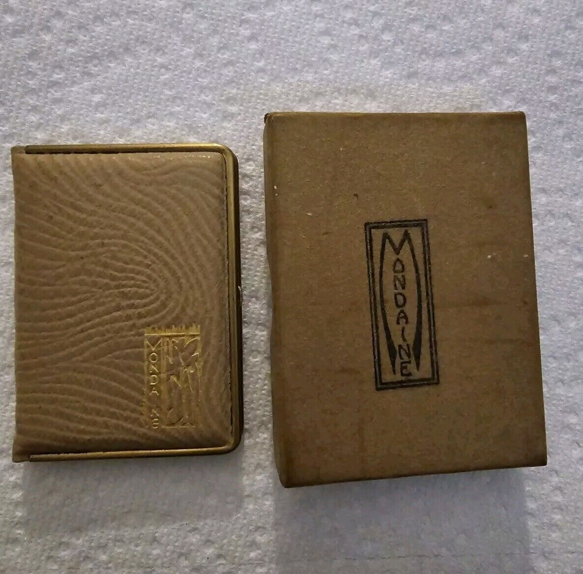 Vintage Mondaine Art Deco Leather Miniaudiere Powder Rouge Case Compact UNUSED 