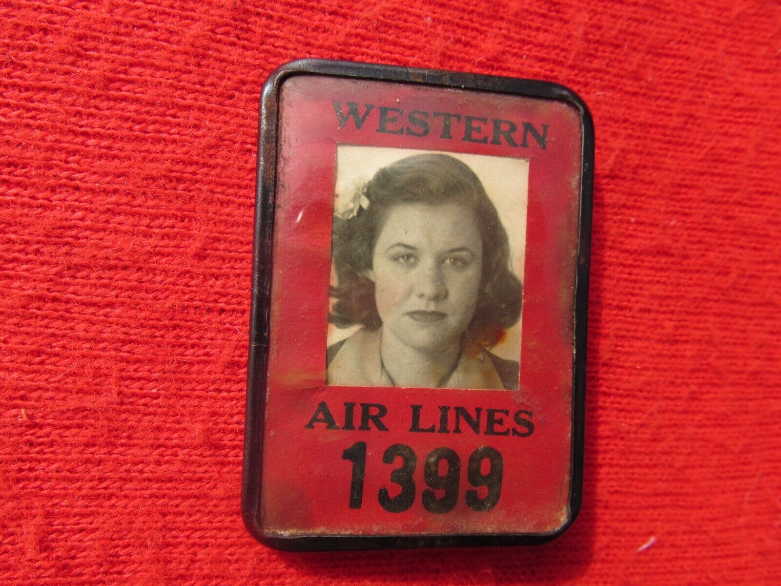 1940\'s WESTERN AIRLINES STEWARDESS PHOTO EMPLOYEE BADGE