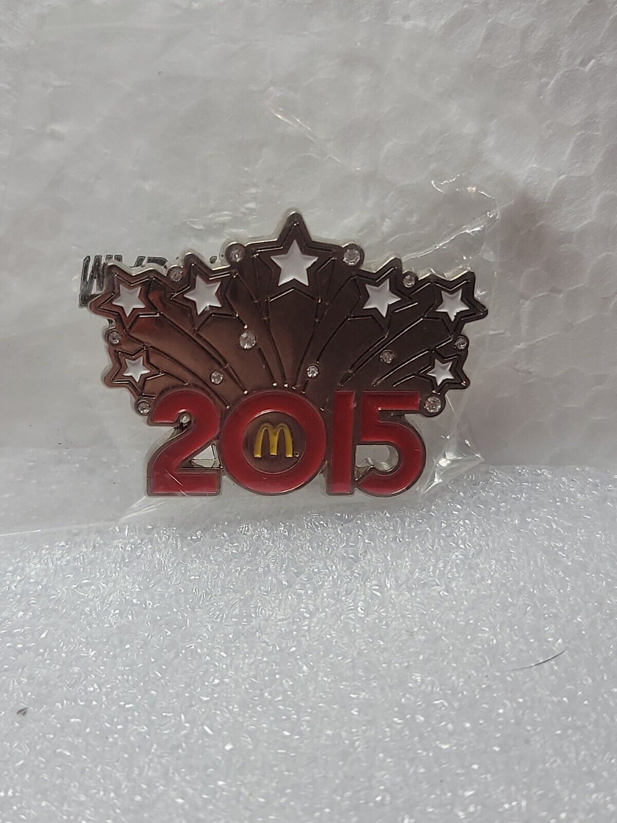 2015 MCDONALD\'S Silver Toned Shooting Stars Lapel Pin Clutch Back New In Package