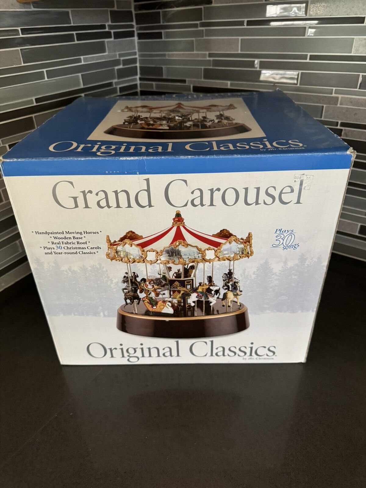  2005 MR. CHRISTMAS GRAND CAROUSEL W/BOX - PLAYS 30 SONGS- ADAPTER