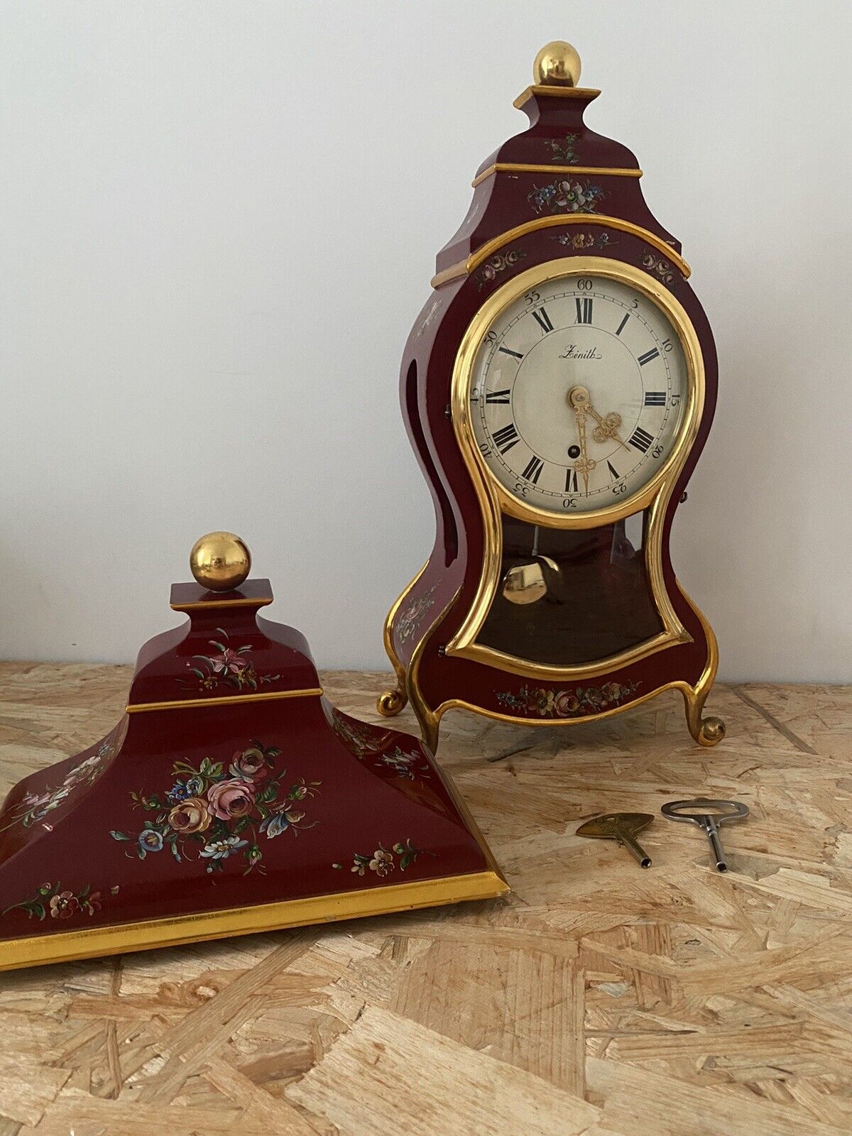 Zenith Swiss Antique Bracket Clock Handmade Wood Frame 12-Hour Roman Numerals