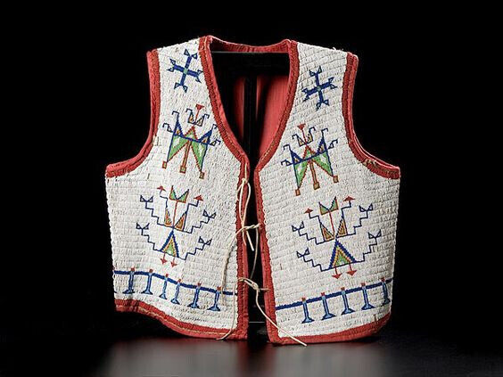 Old American Style Handmade Sioux Design Beaded Powwow Regalia Vest BV516