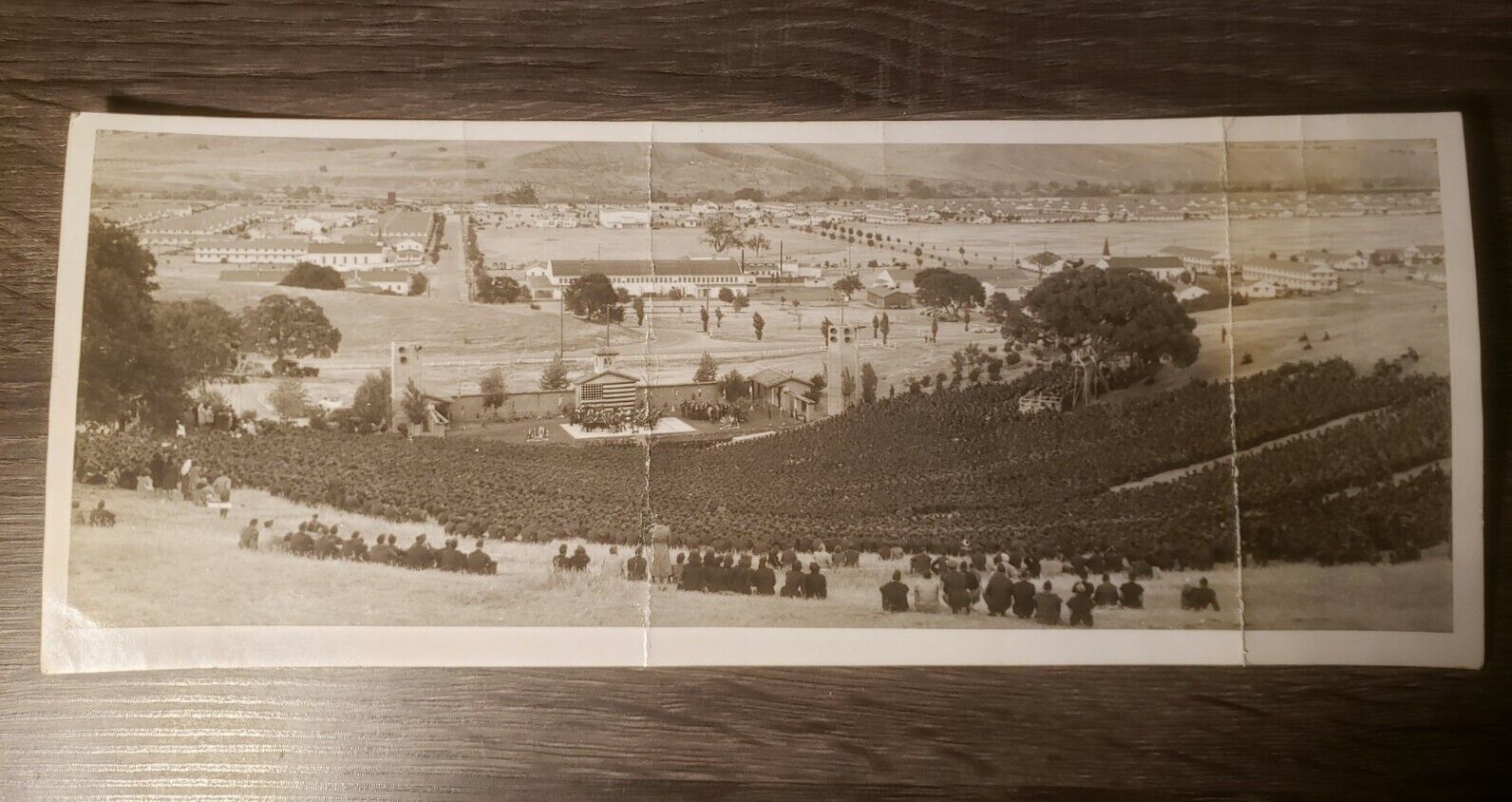 Rare Photo of 18,000 Men at Camp David Soldier\'s Bowl WW2 Panorama. 