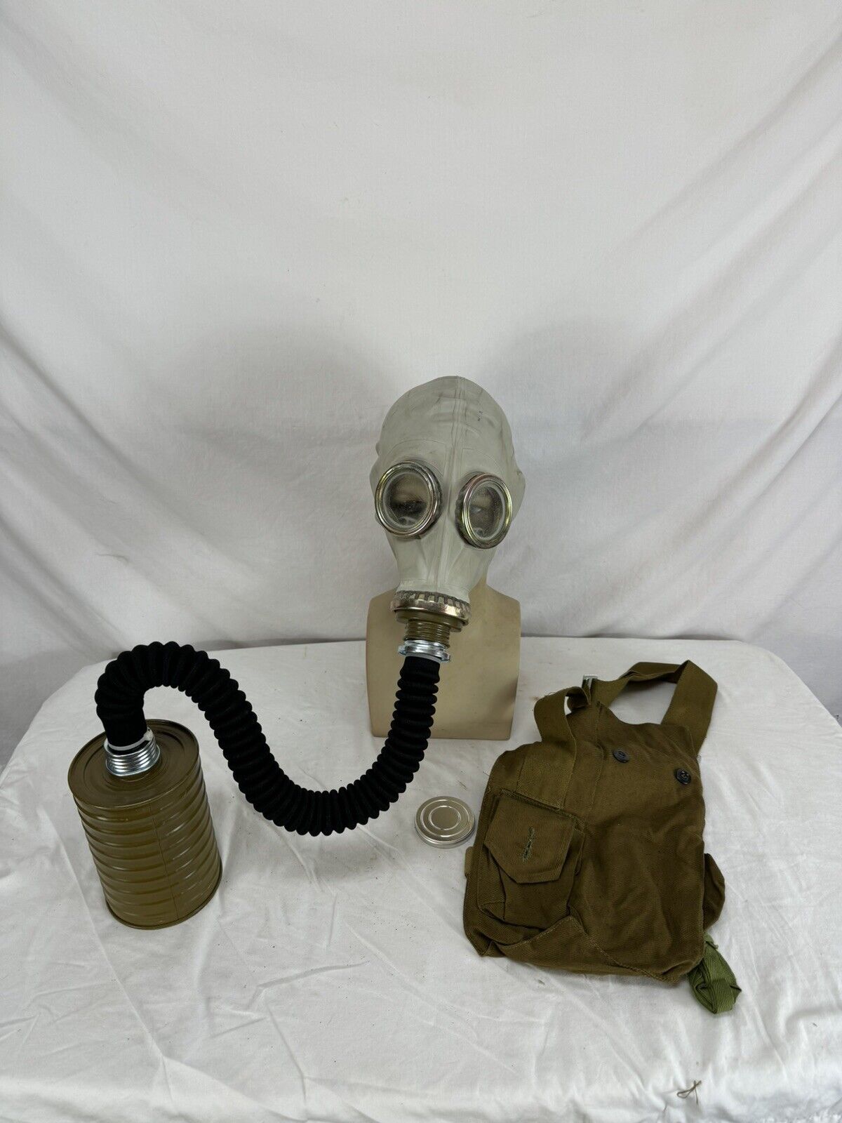 Vintage Russian GP-5 Gas Mask Chernobyl Style With Filter 1971 Date Size 1 Small