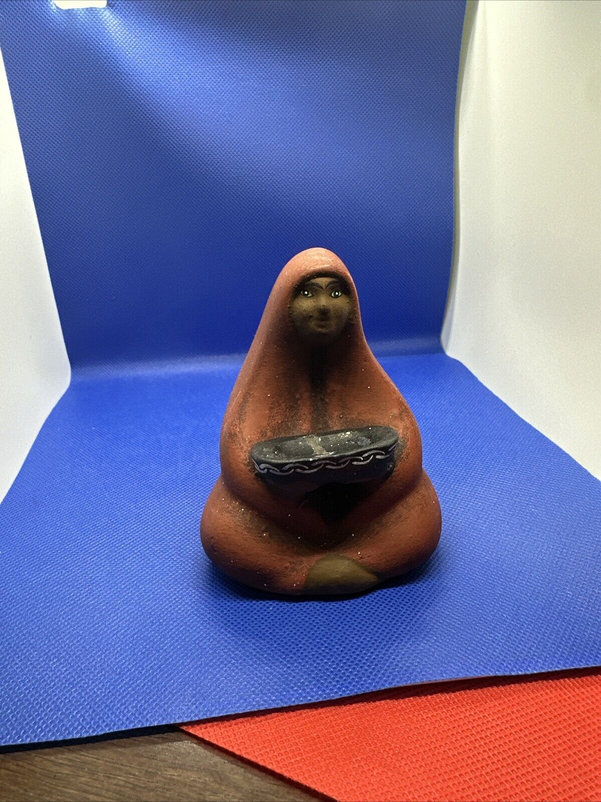 Lady Mother Cala Signed Toro Del Vintage Mexican Folk Art Pottery