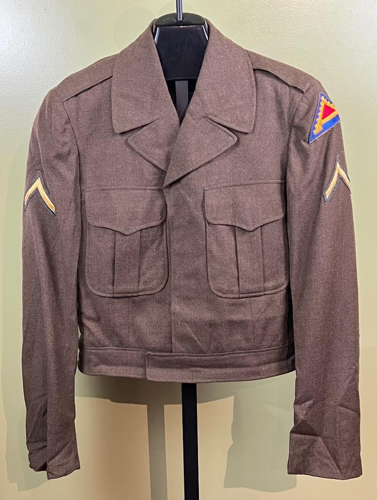 Vtg 1957 US Army Jacket Sz 36R Wool Ike Coat Vintage Olive 7th Army PVT E-2