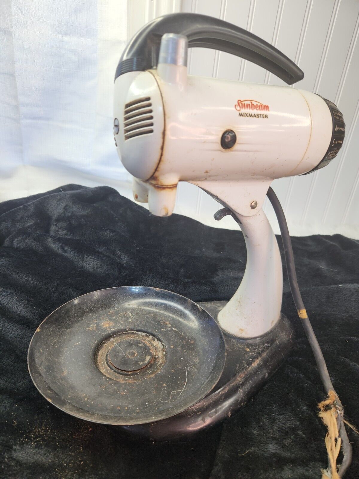 Vintage Sunbeam MixMaster  no Attachments or Bowls, 1940-1950's