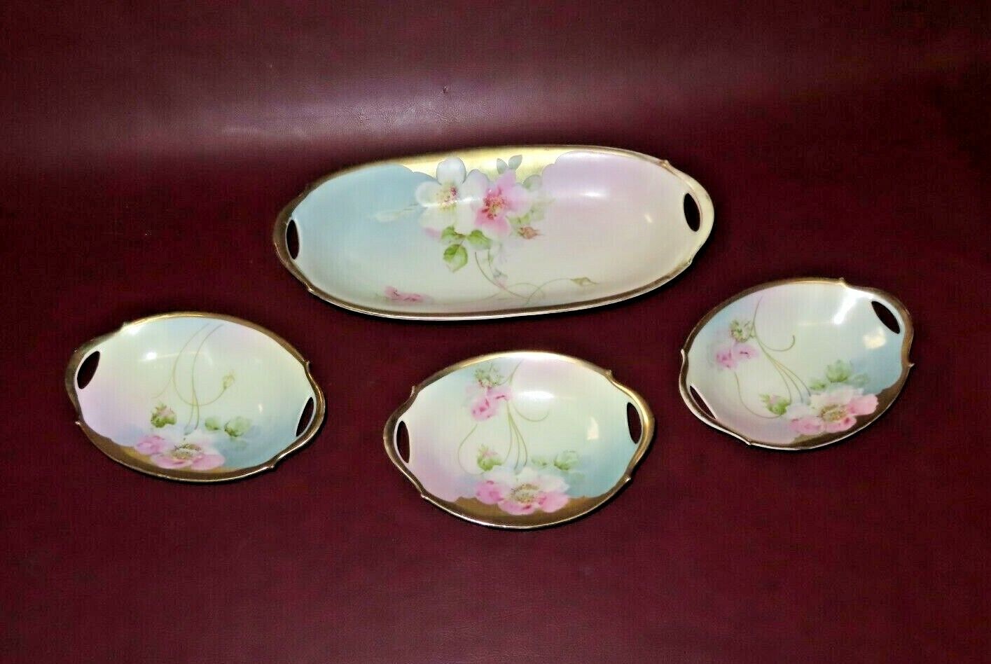 Vintage 4-pc Hand Painted Bavarian China Berry Service w/ Master Bowl 3 Dishes
