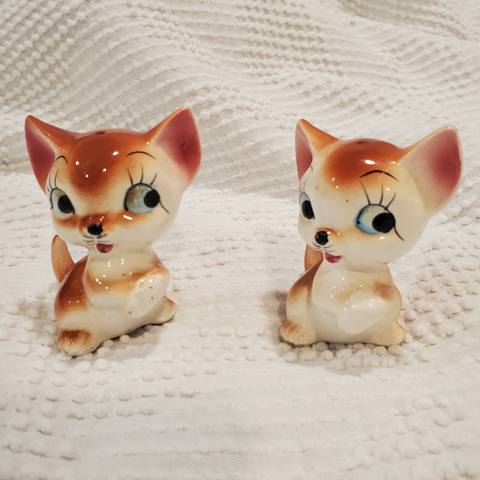 Vintage Anthropomorphic Big Eyed Kitten Ceramic Salt & Pepper Shaker Set Japan