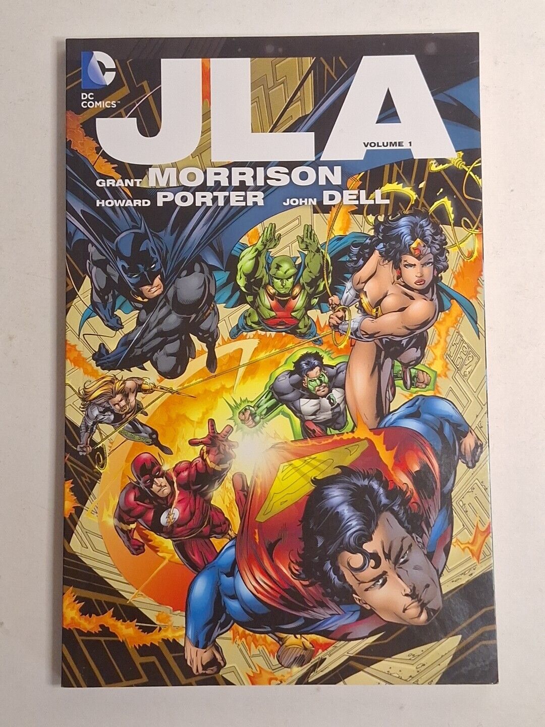 JLA Volume 1 Deluxe Edition (2011-2016) DC Comics