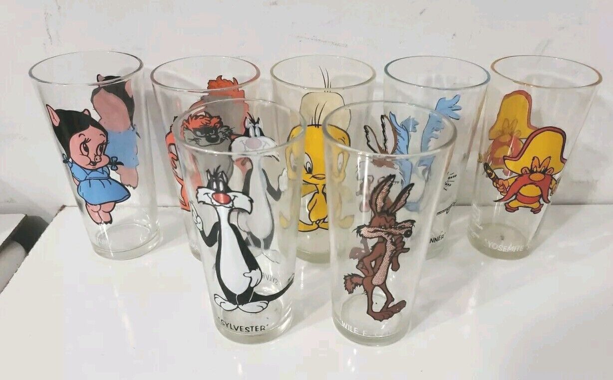 Lot Of 7 Vintage Warner Bros Looney Tunes 1973 Pepsi Collector Glasses