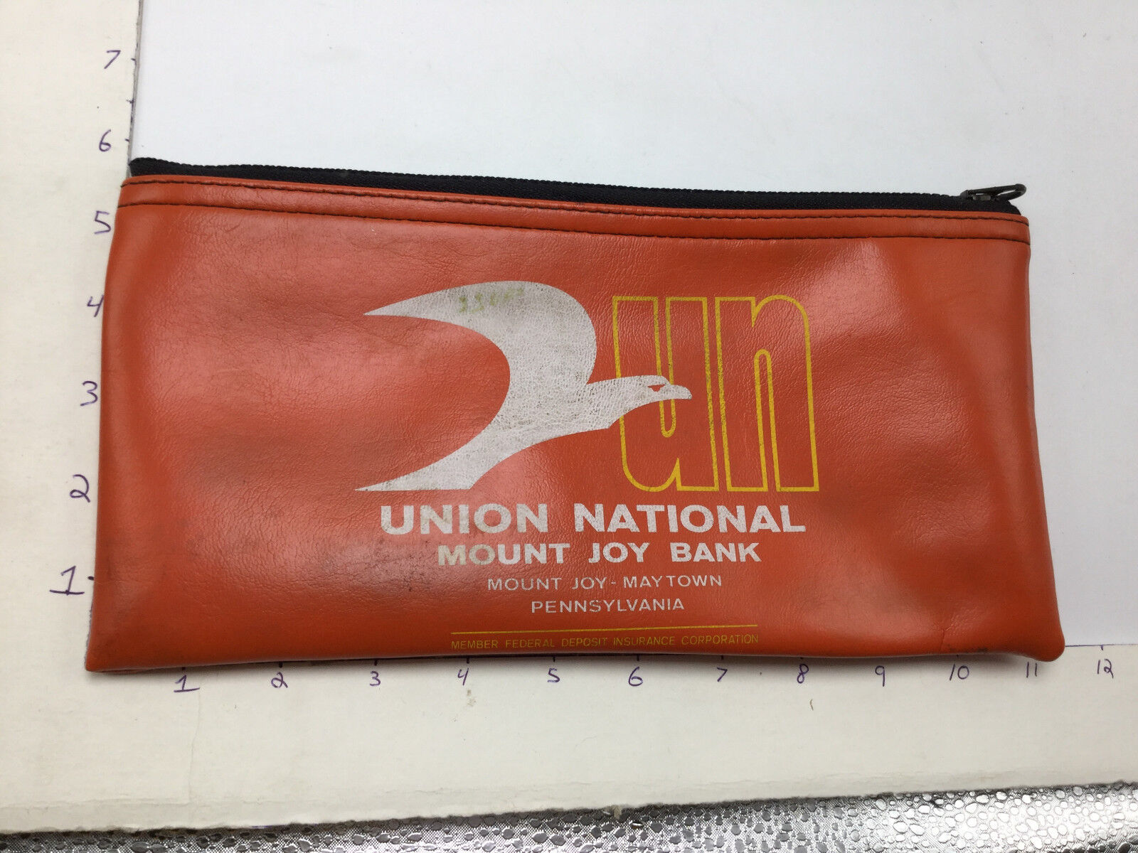 Vintage - original  UNION NATIONAL mount joy bank - pennsylvania UN red bank bag
