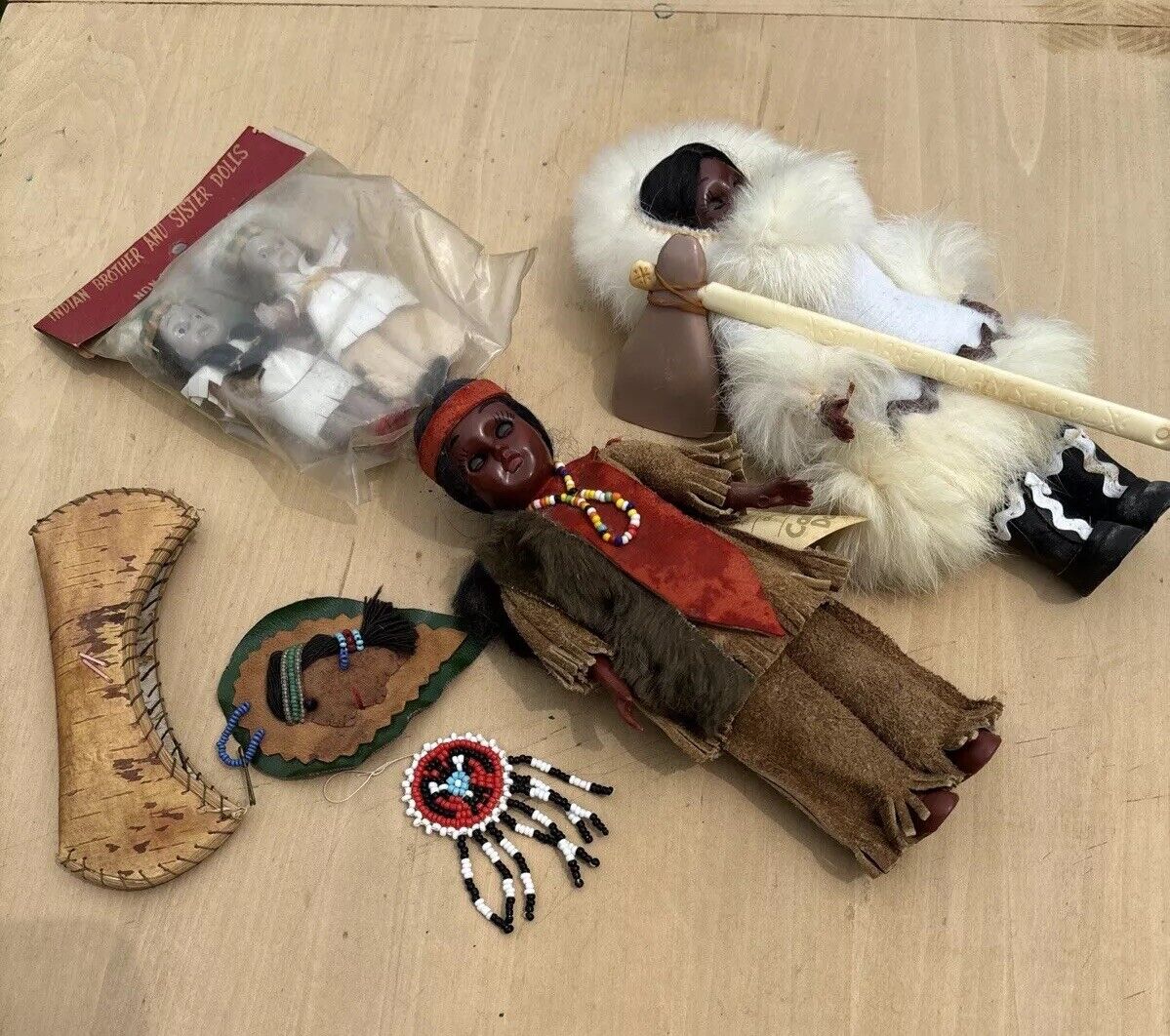 Vintage Native American Toys Dolls Set Of 4 Carlson Indian School