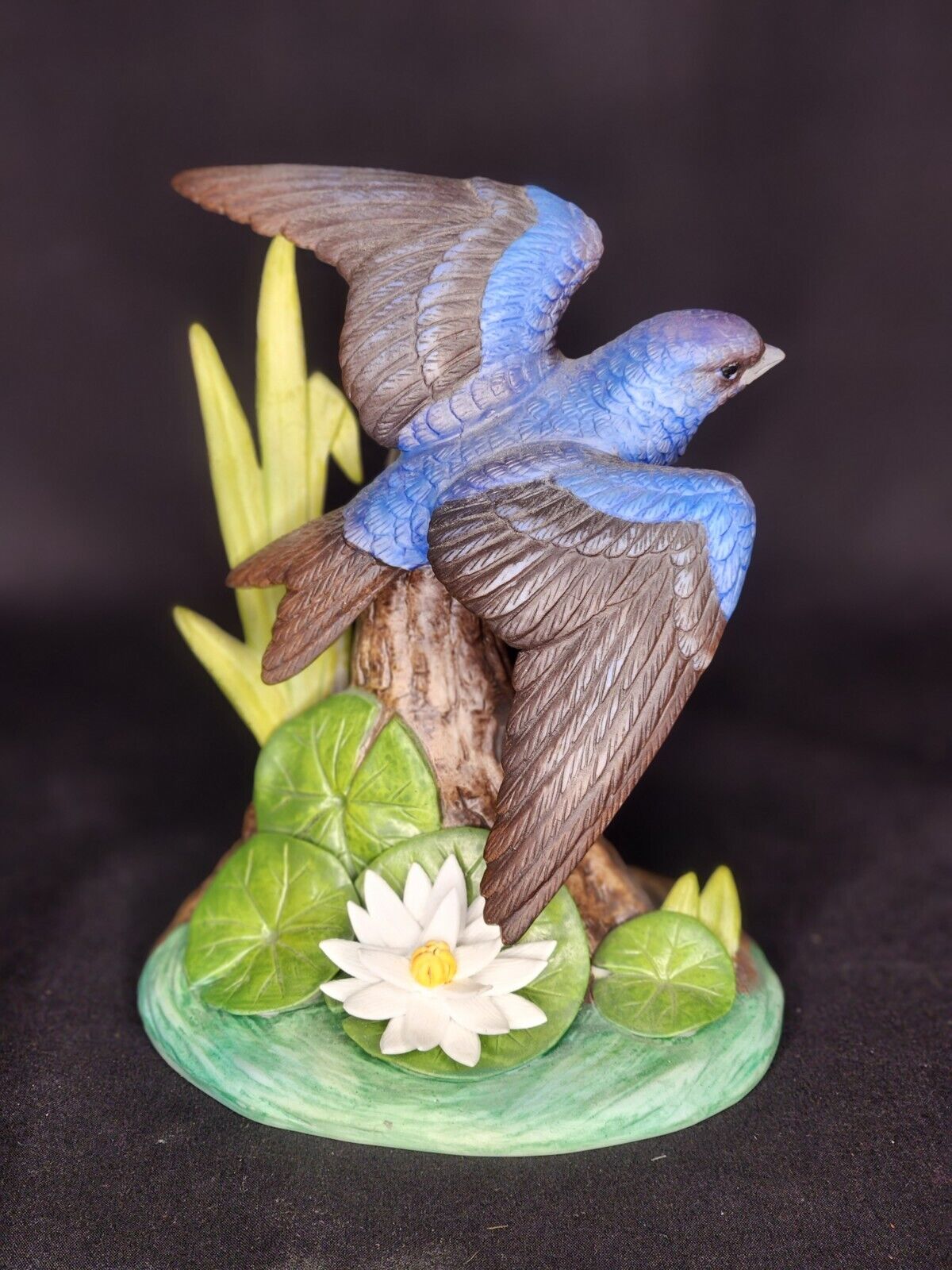 Vintage 1992 Purple Martin with Water Lily By Andrea Figurine #9001 Japan