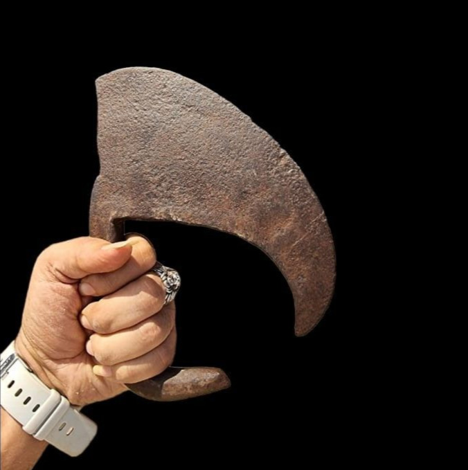 Rare 1850\'s Old Vintage Antique Iron Fine Handcrafted Unique Hand Use Axe Head