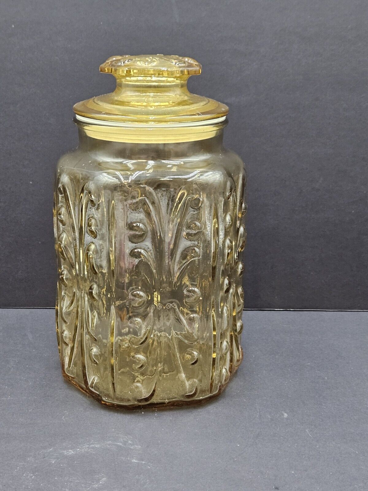 Vintage Federal Glass Atterbury Scroll Show Off Amber Canister Jar With Lid 8 In