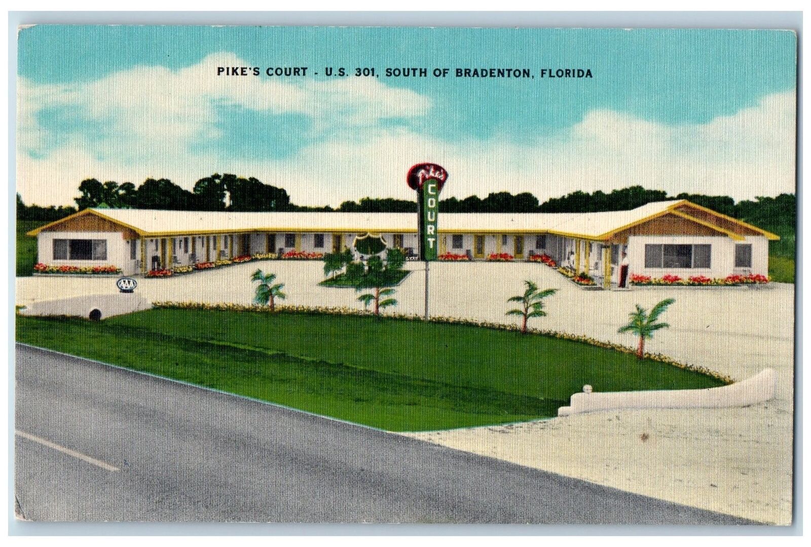c1940's Pike's Court Hotel & Restaurant Cottage South Bradenton Florida Postcard
