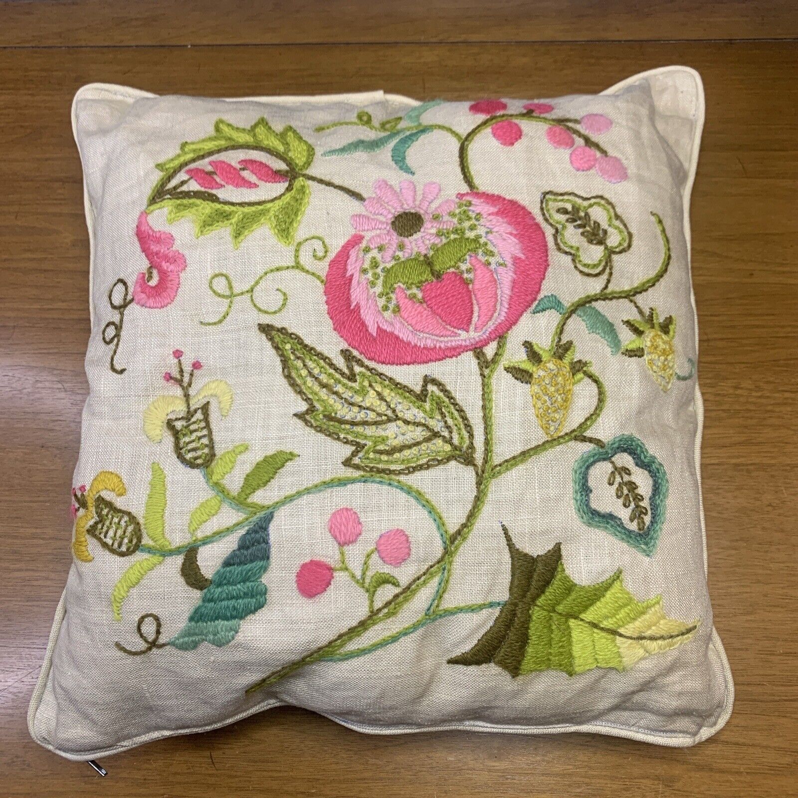 Vintage Crewel Throw Pillow Flowers Linen Floral 13” x 13” Zip Opening Boho