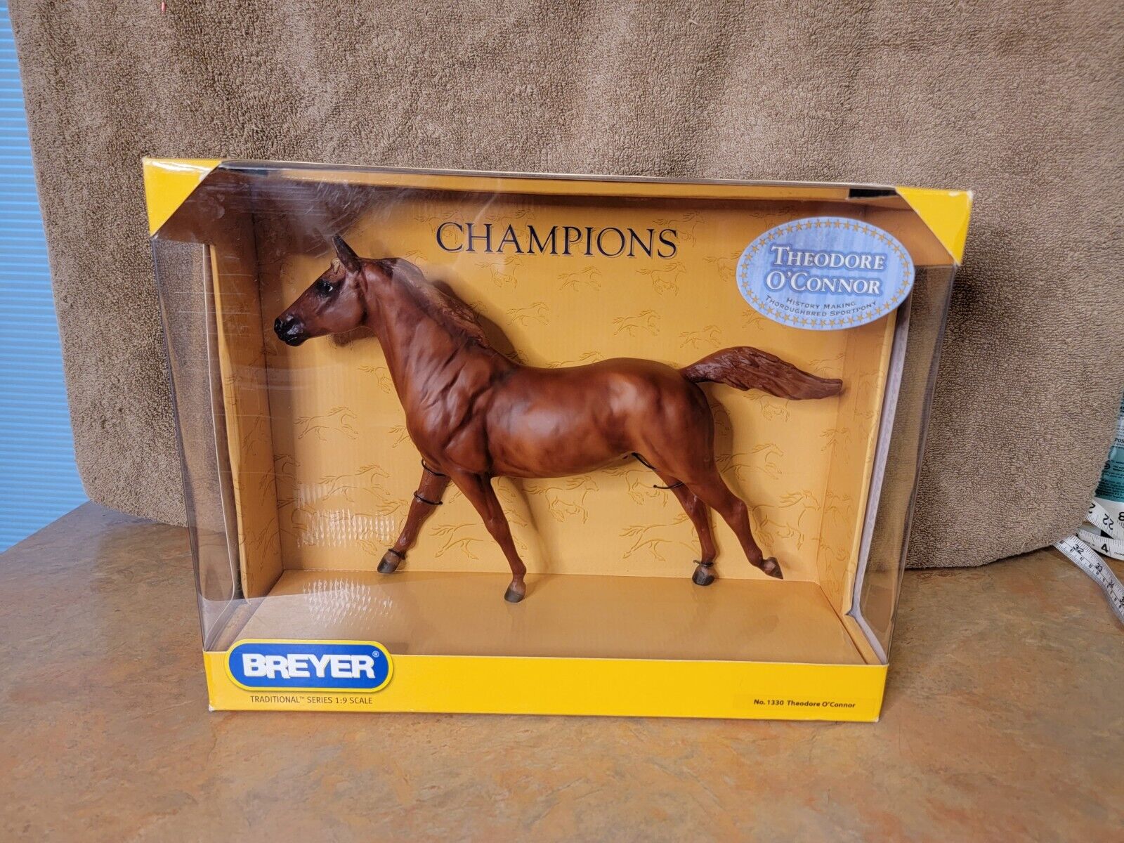 New NIB Breyer Horse #1330 Theodore O’Connor Champion Eventing Pony Phar Lap
