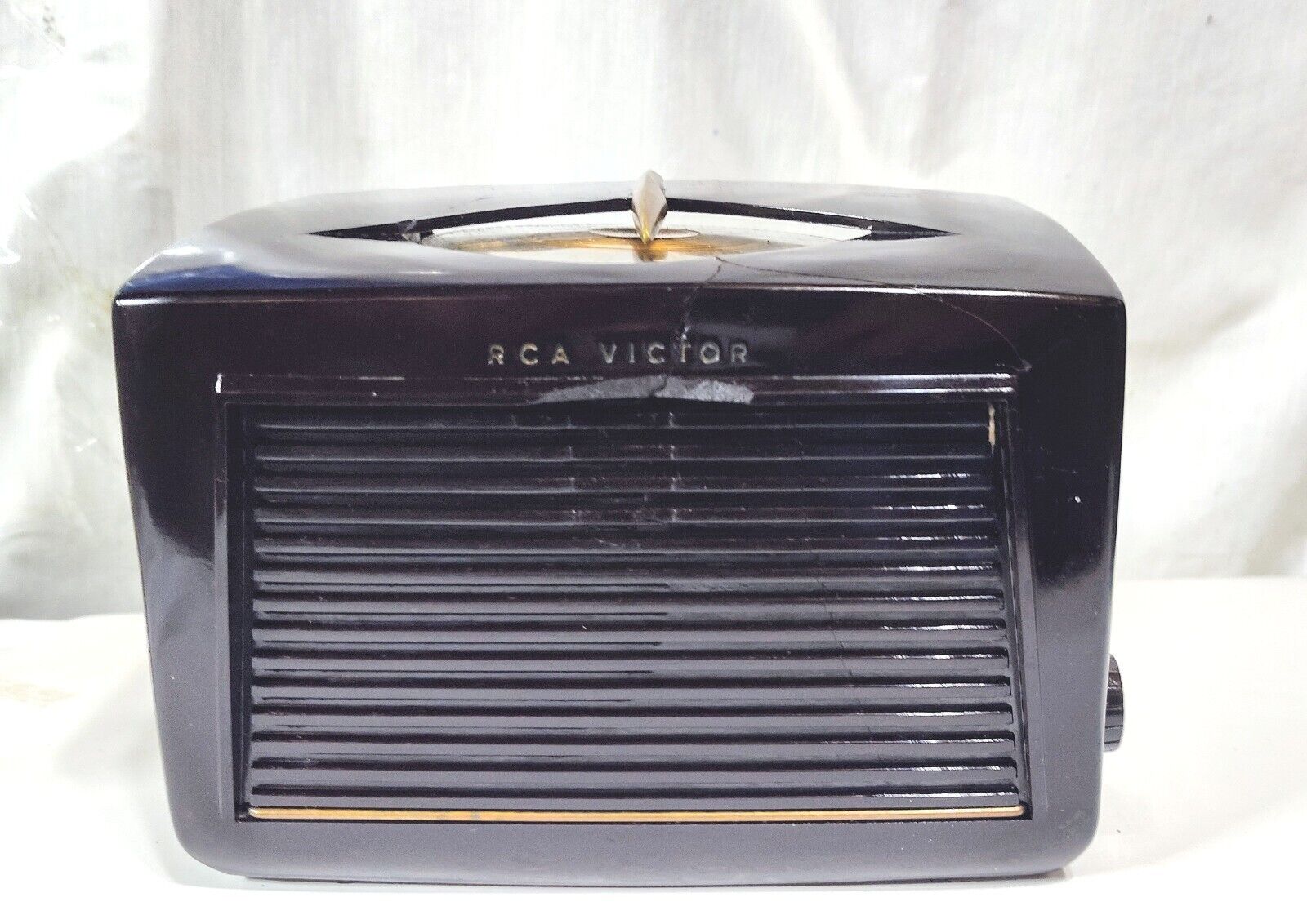 Vintage RCA Victor AM Tubes Radio Tested Works