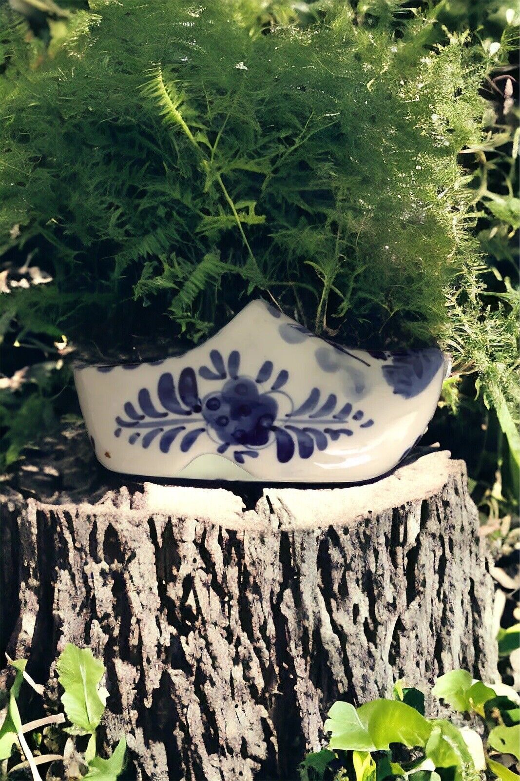 Lovely Hand Painted Ceramic Delft Blue Dutch Clog Holland