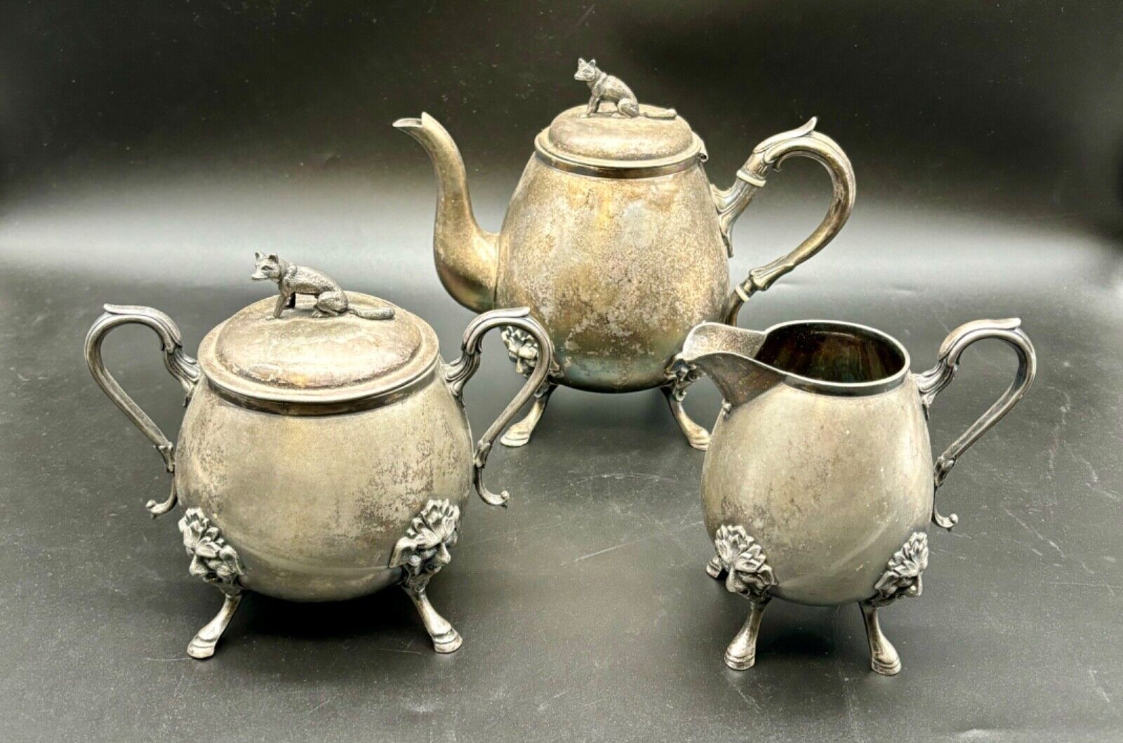 Antique Wilcox Quadruple Silver Plate Tea Set Fantastic Fox Hunt Theme