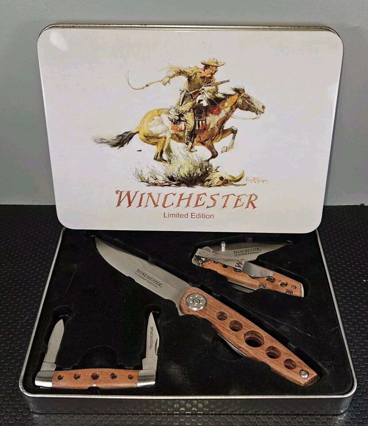 Winchester Limited Edition 3 Piece Knife Set in Tin **Read**