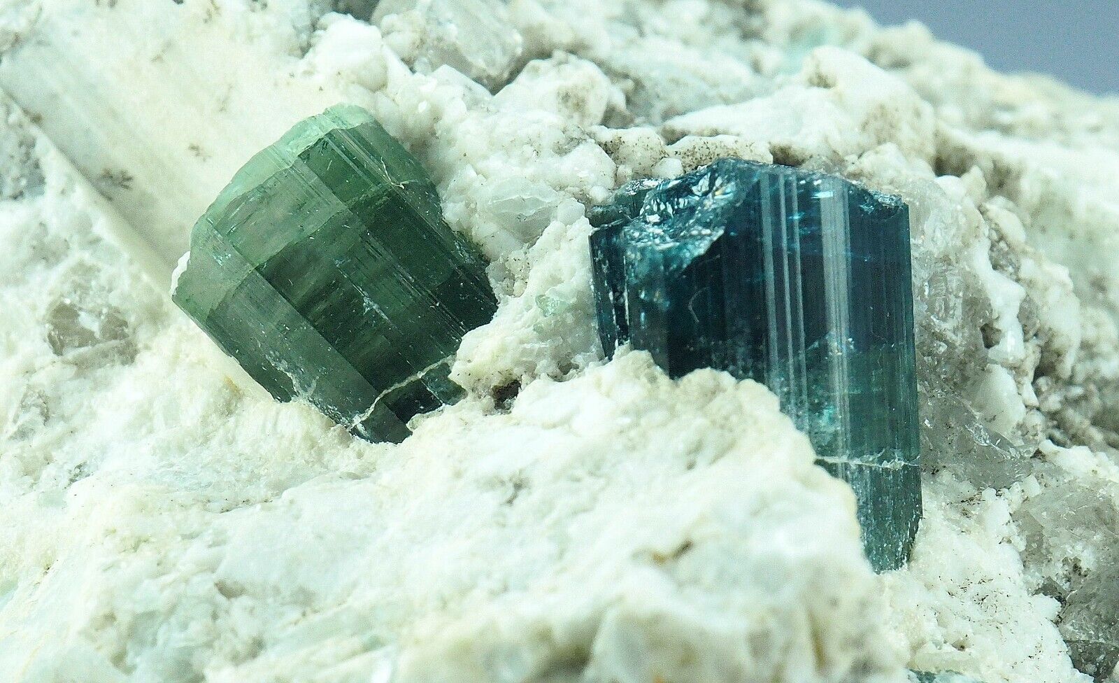 Bluecap Green Tourmaline Crystals Quartz Feldspar Albite Pink Tourmaline, 373 G