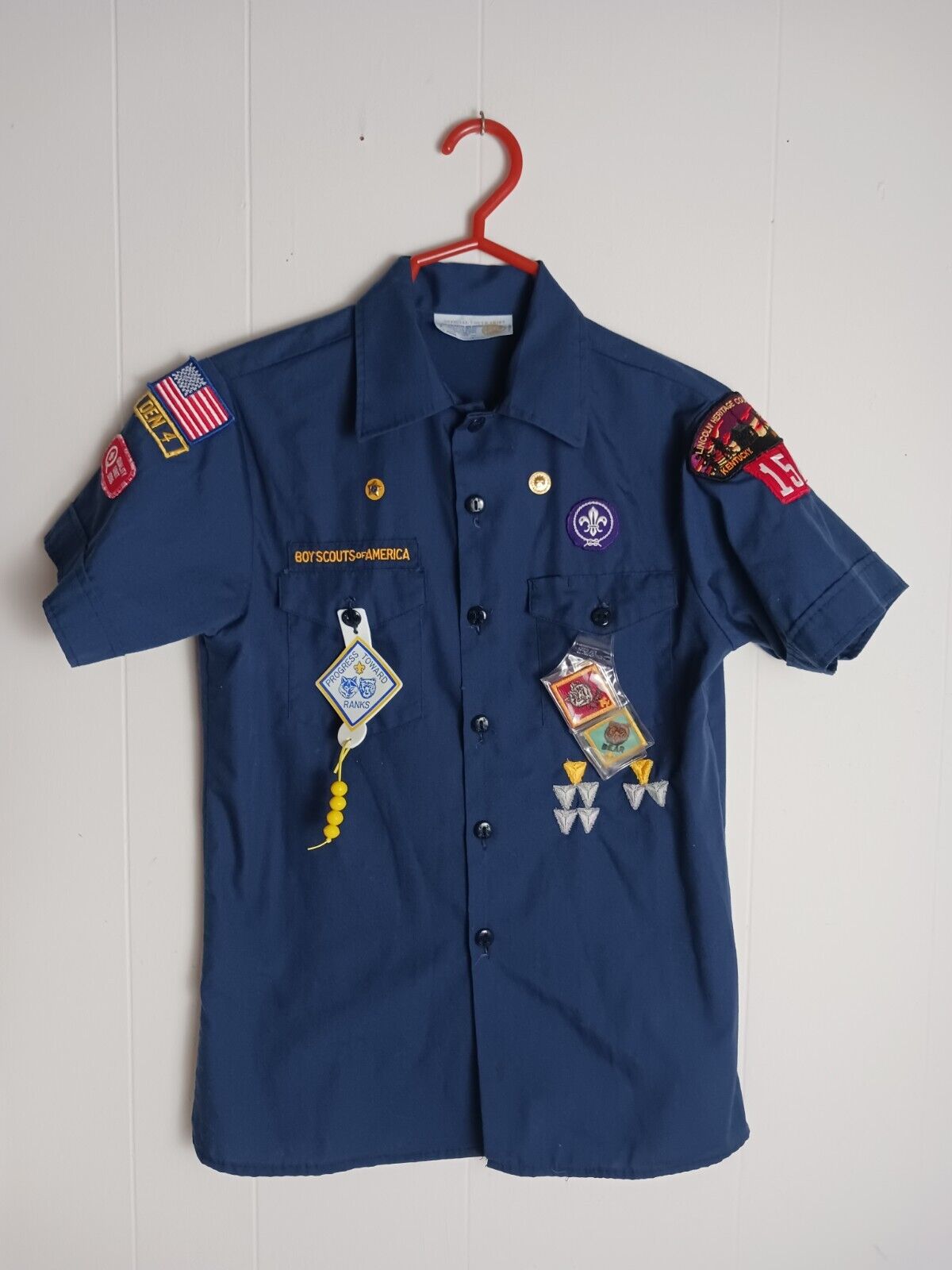 Vintage Youth Boy Scout Uniform Shirt w Multiple Patches Pins Navy Blue Size L