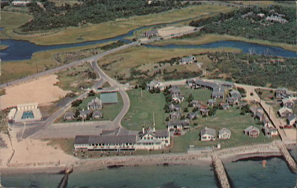 1974 West Dennis,MA The Lighthouse Inn Barnstable County Massachusetts Postcard