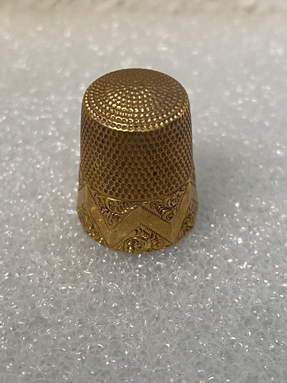 Antique 14K Gold Thimble Ornate Engraving RARE with Display Box Orig Receipt
