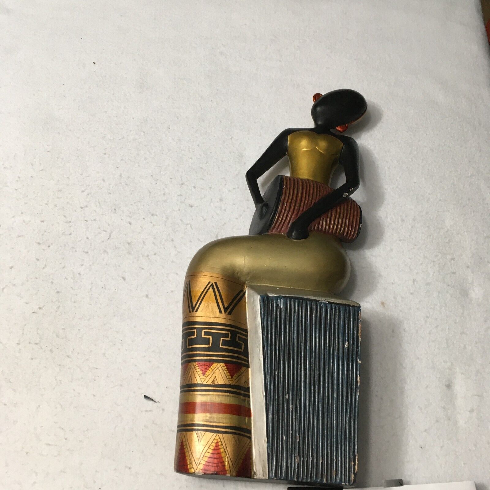 Ancient Egyptian goddess type statue healing occult 20 inches