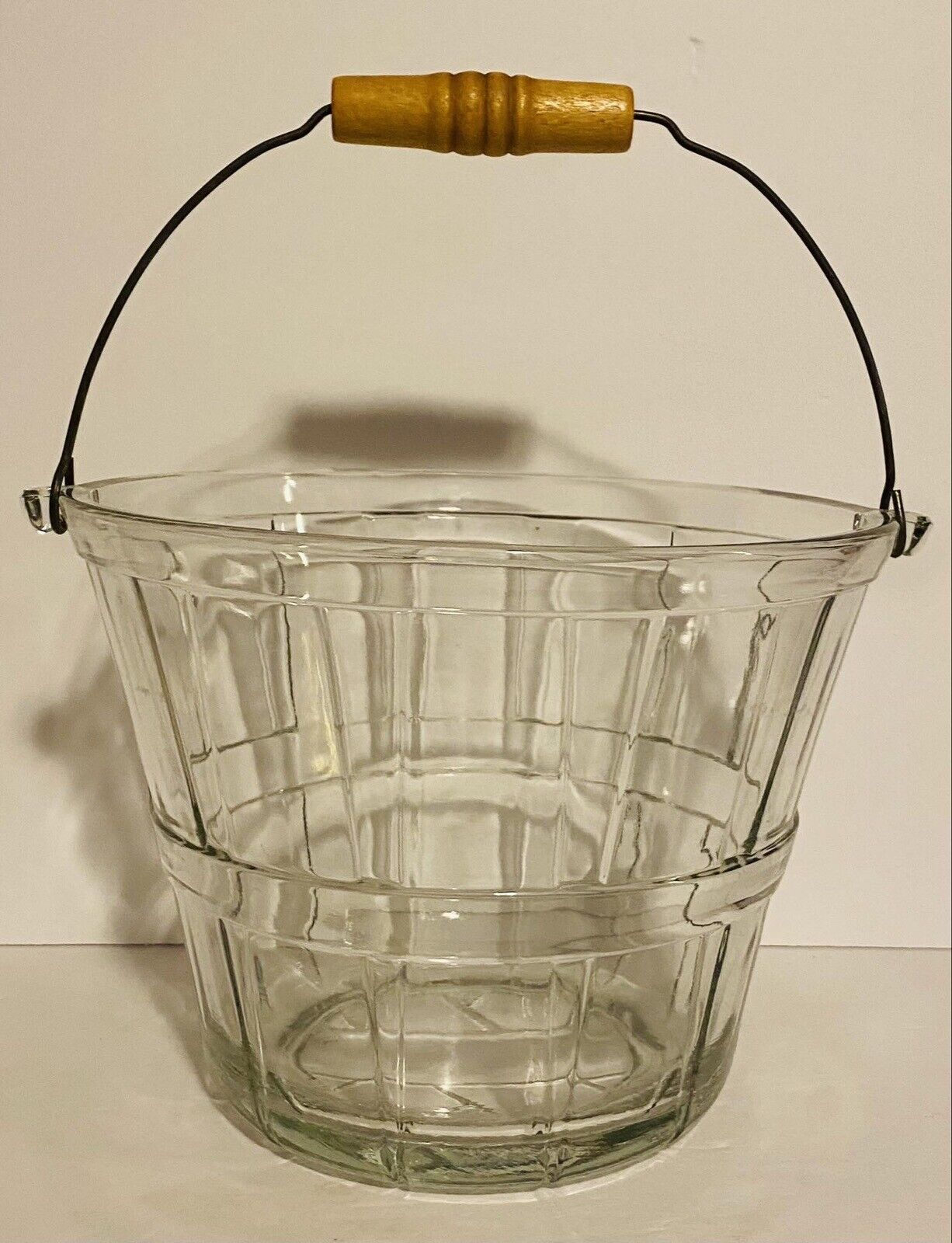 Vintage Anchor Hocking Glass Ice Fruit Serving Bucket Wire Bale Wooden Handle