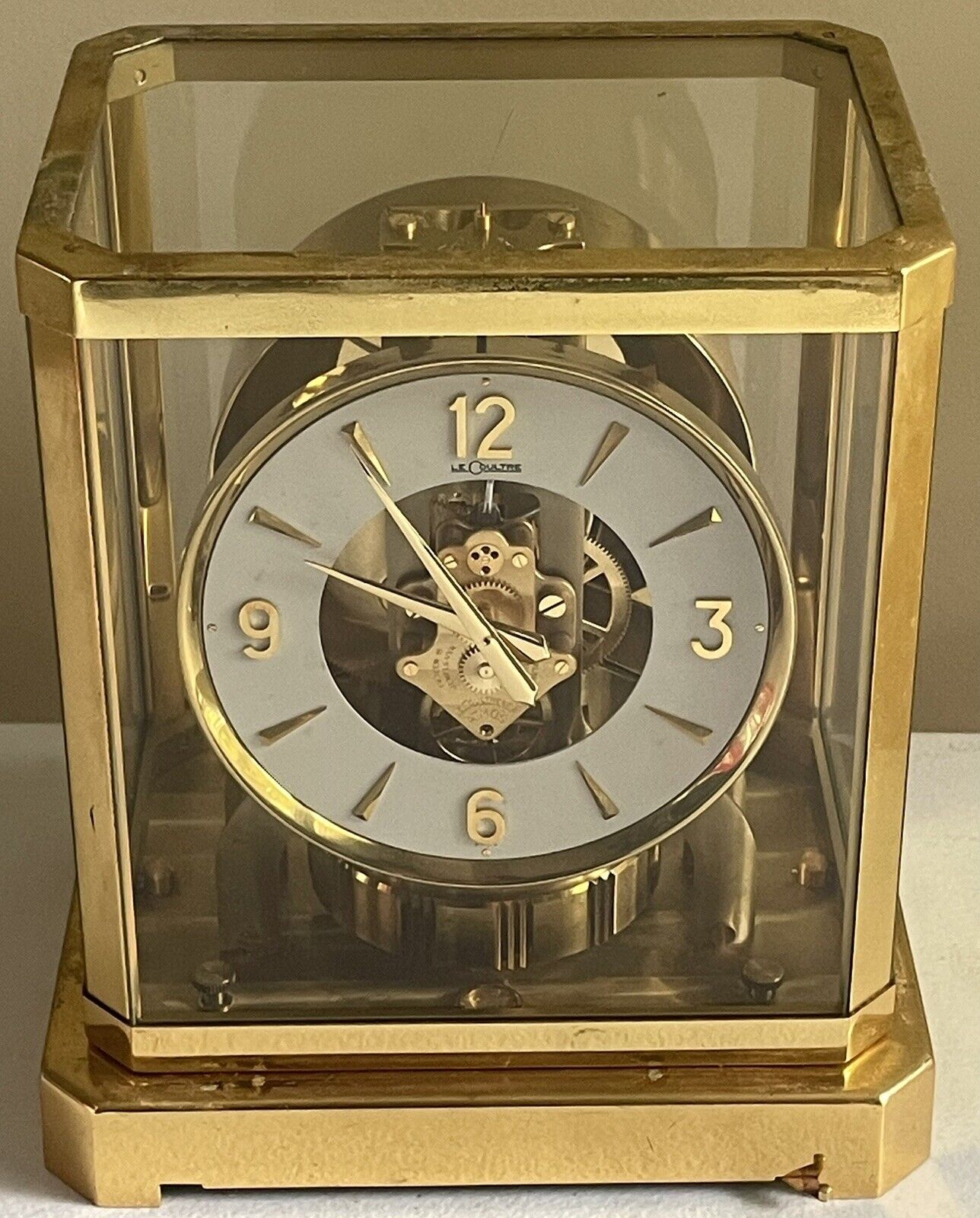 Vintage Jaeger LeCoultre Caliber 528-6 ATMOS 15 Jewel Mantel Clock Brass Swiss
