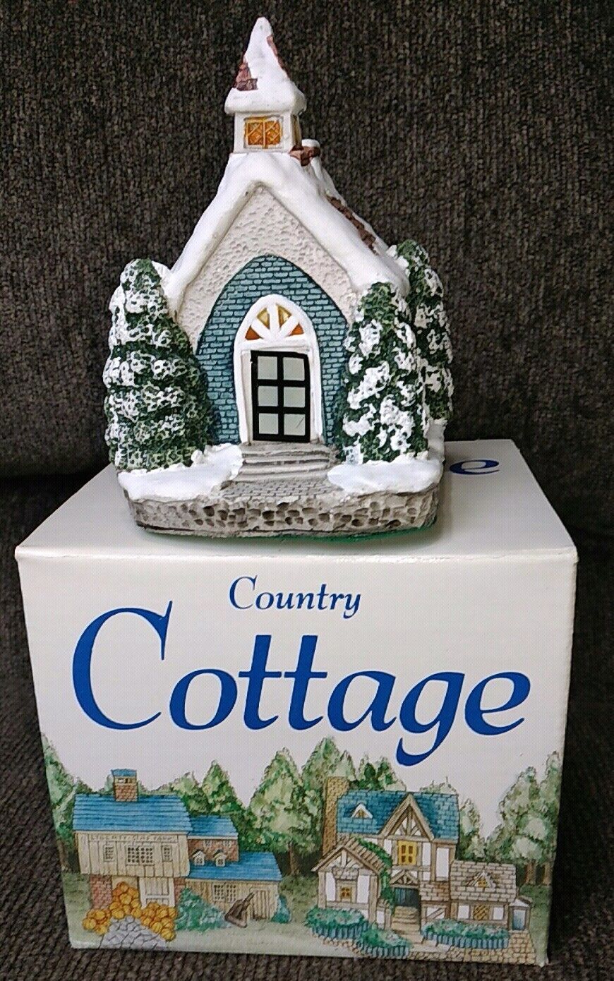 Vintage Christmas Village SNOWY Church Country Cottage 1992 NONWORKING 
