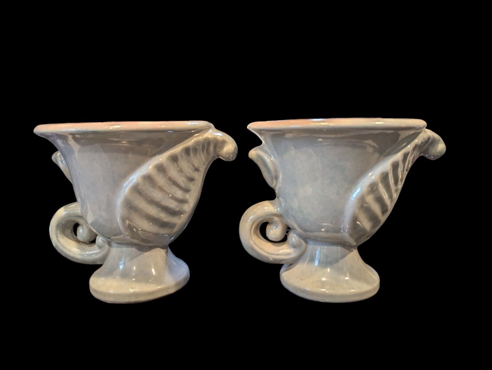 Vintage SET of TWO Early Gonder Pottery H80 Urn & Leaf Planter/Vases
