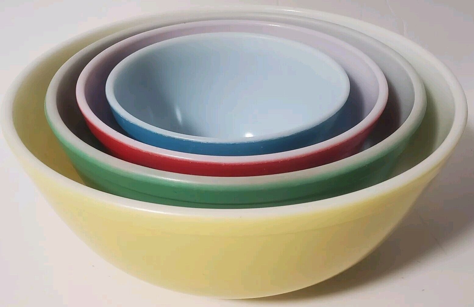 Vintage Lot 4x PYREX PRIMARY COLOR Mixing Bowls, Yellow Green Red Blue 2qt Set 