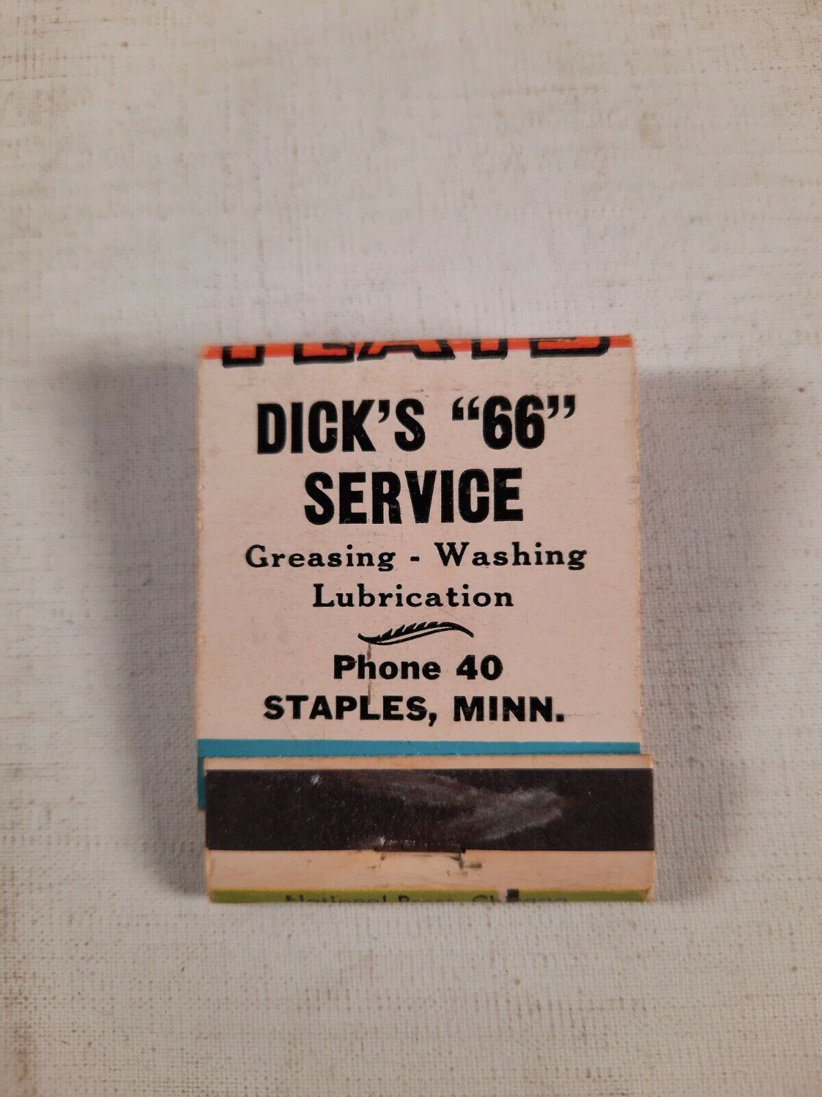 Vintage dick\'s  66 service staples Minnesota mn matchbook full 