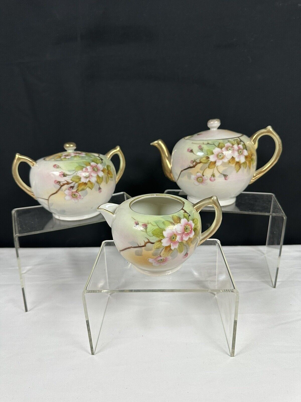 Antique Teapot, Creamer, Sugar Set Hand painted Japan 1940-50’s