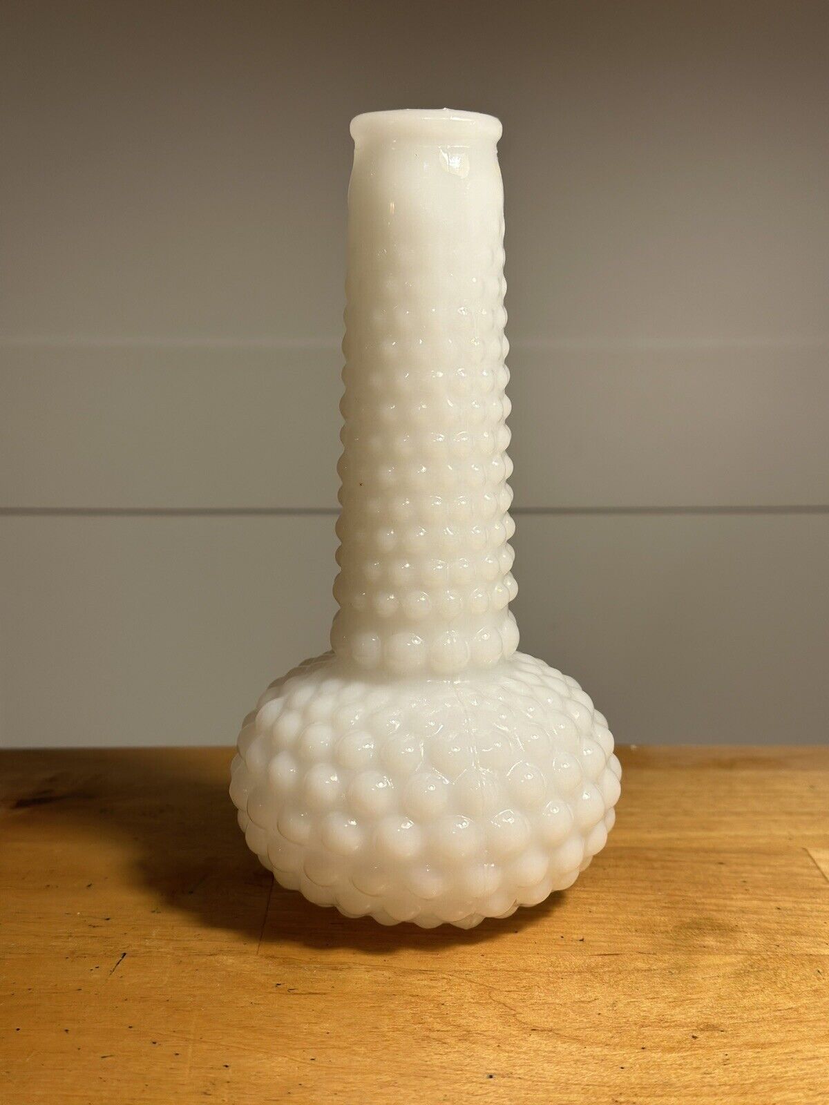 Vintage White Hobnail Milk Glass Bud Vase 7”￼