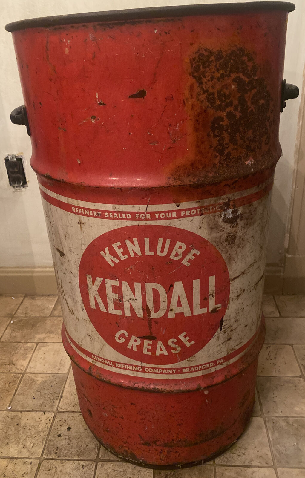 Vintage & Rare Kendall Kenlube Grease Heavy Metal Barrel W/ Handles USA