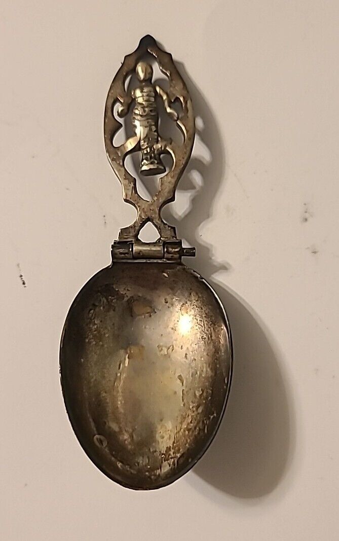 0.800 SILVER GODDESS FOLDING/TRAVEL SPOON Ref # C23220 Carrying Pouch Green RARE