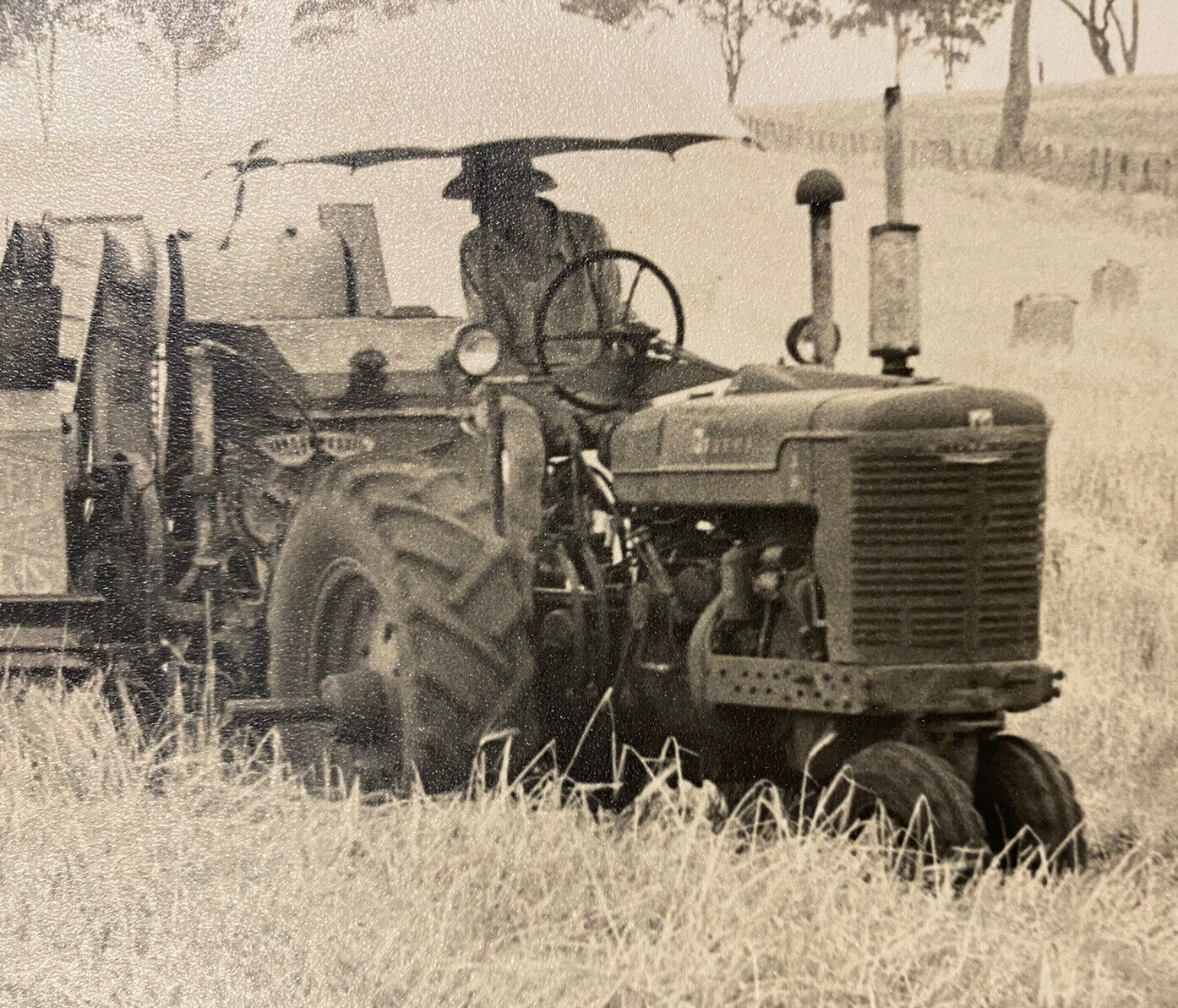 ORIGINAL 1950s FARMALL TRACTORS WORKING PADDOCK HISTORIC QLD PHOTOS EJ BARR