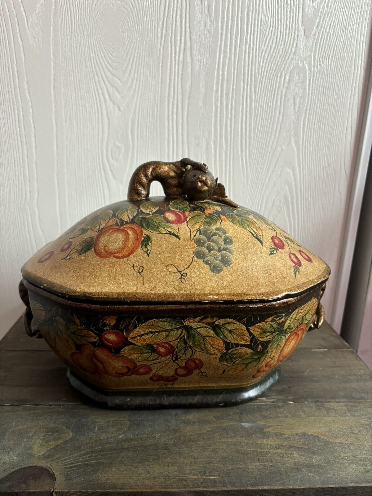 Vintage/Antique Rare Domain 8853 Decorative Tureen With Handles And Lid