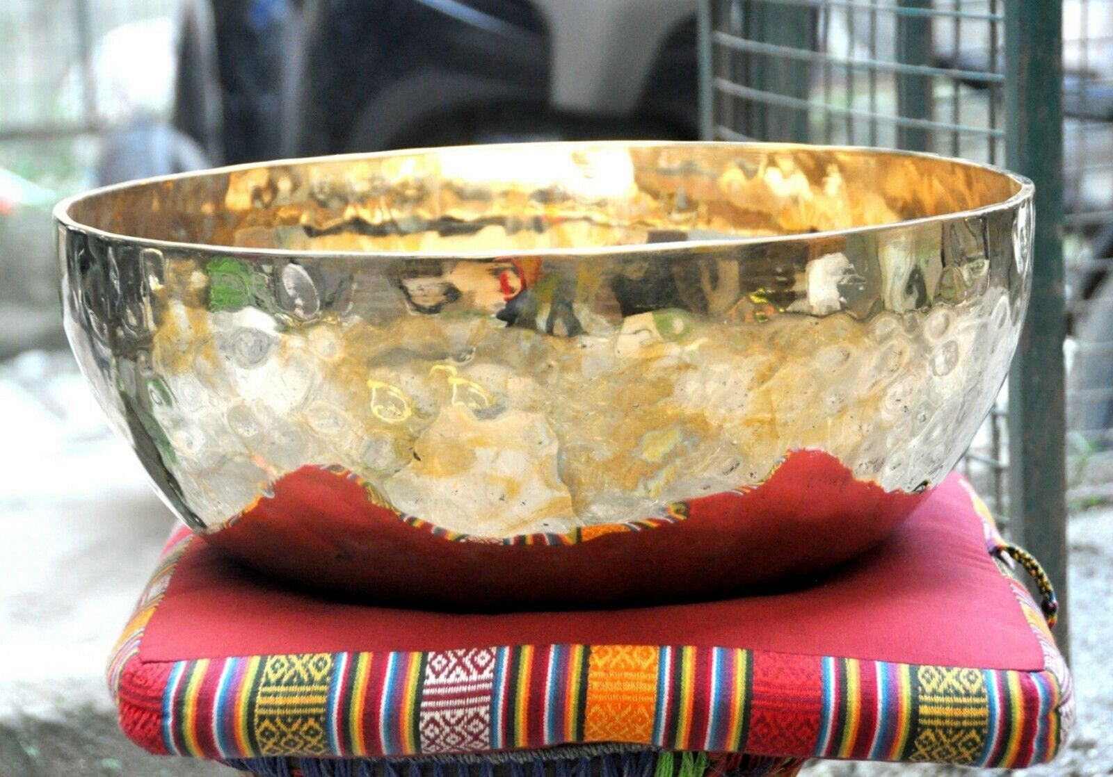 17 inch singing bowl plain-hand hammered Sound Bath Tibetan Singing Bowls yoga